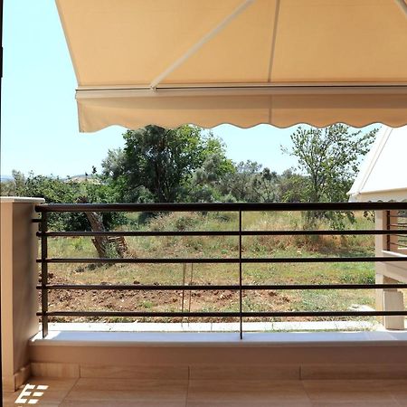 Frezia Apartment 2 Lefkáda Dış mekan fotoğraf